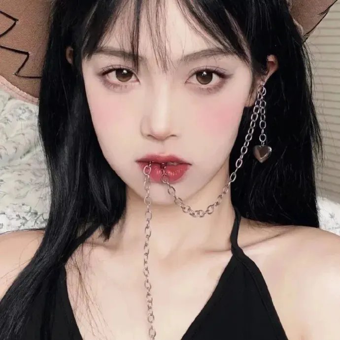 绿林艳妹